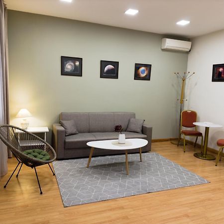 יירבאן Rest Apartments By Nava Hotel מראה חיצוני תמונה