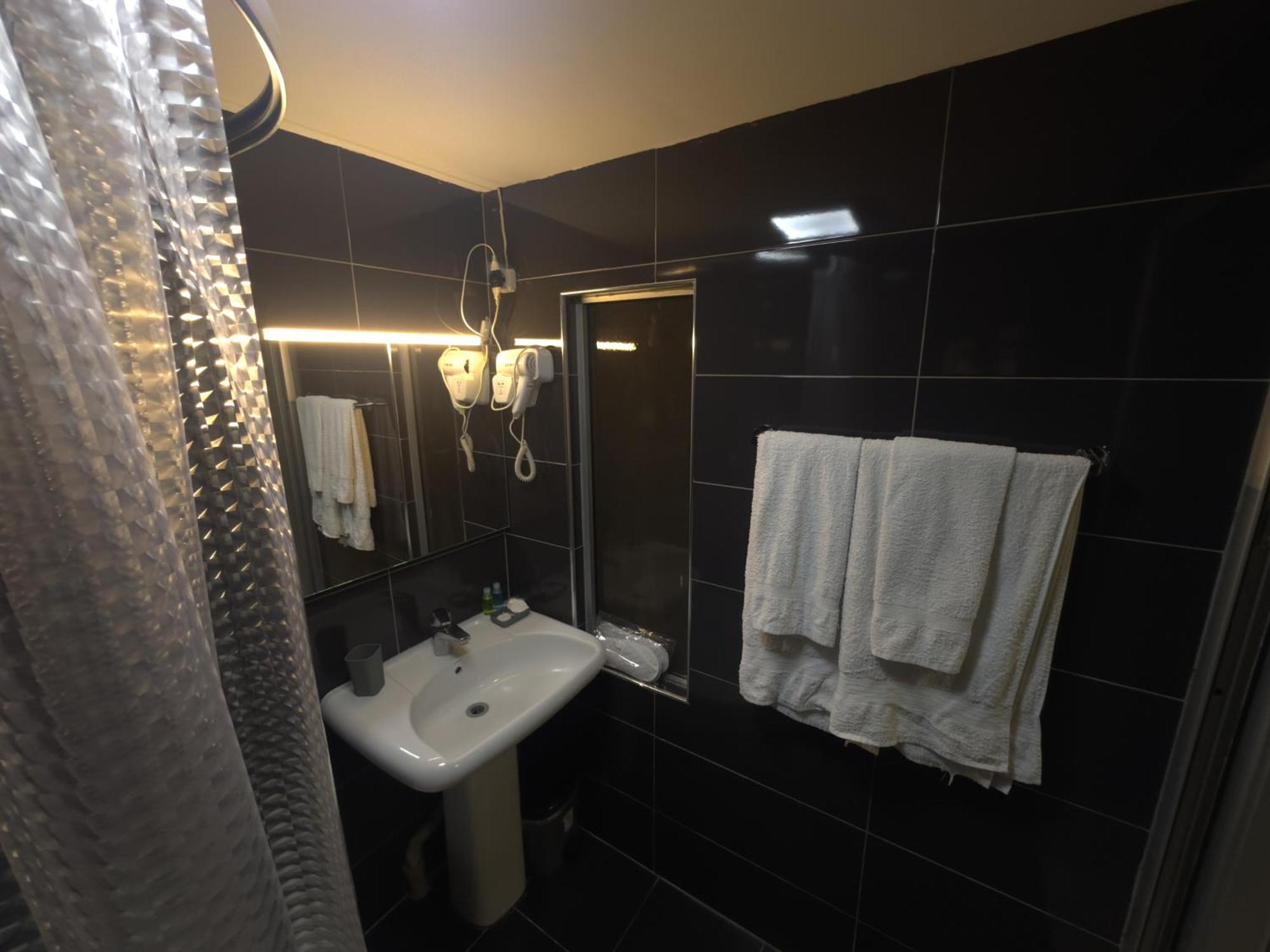 יירבאן Rest Apartments By Nava Hotel חדר תמונה